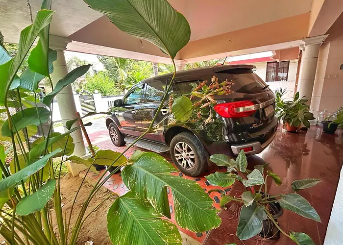 La Casa Trivandrum 4 Bhk Ac Luxury Villa At City Centre, Just 6 Kms To Airport & 5 Min Drive To Padmanabha Swamy Temple