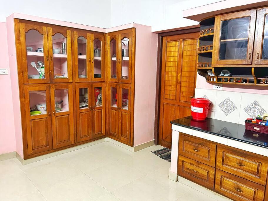 Villa La Casa Trivandrum 4 Bhk Ac Luxury At Centre, Just 6 Kms To Airport