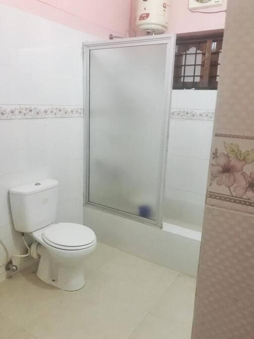 La Casa Trivandrum 4 Bhk Ac Luxury At Centre, Just 6 Kms To Airport Villa