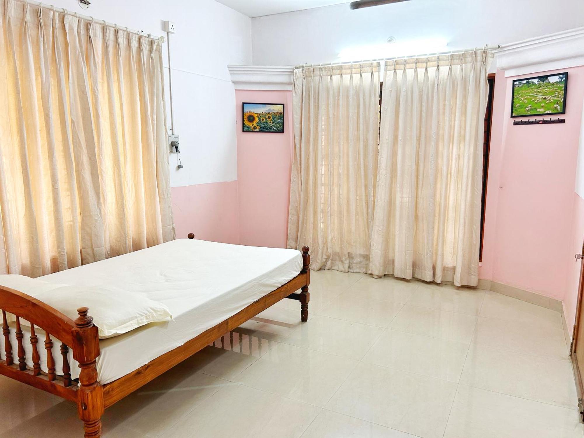 La Casa Trivandrum 4 Bhk Ac Luxury At Centre, Just 6 Kms To Airport Thiruvananthapuram