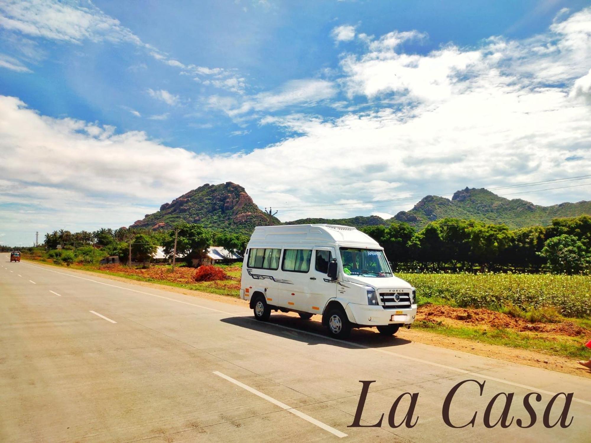 La Casa Trivandrum 4 Bhk Ac Luxury At Centre, Just 6 Kms To Airport *