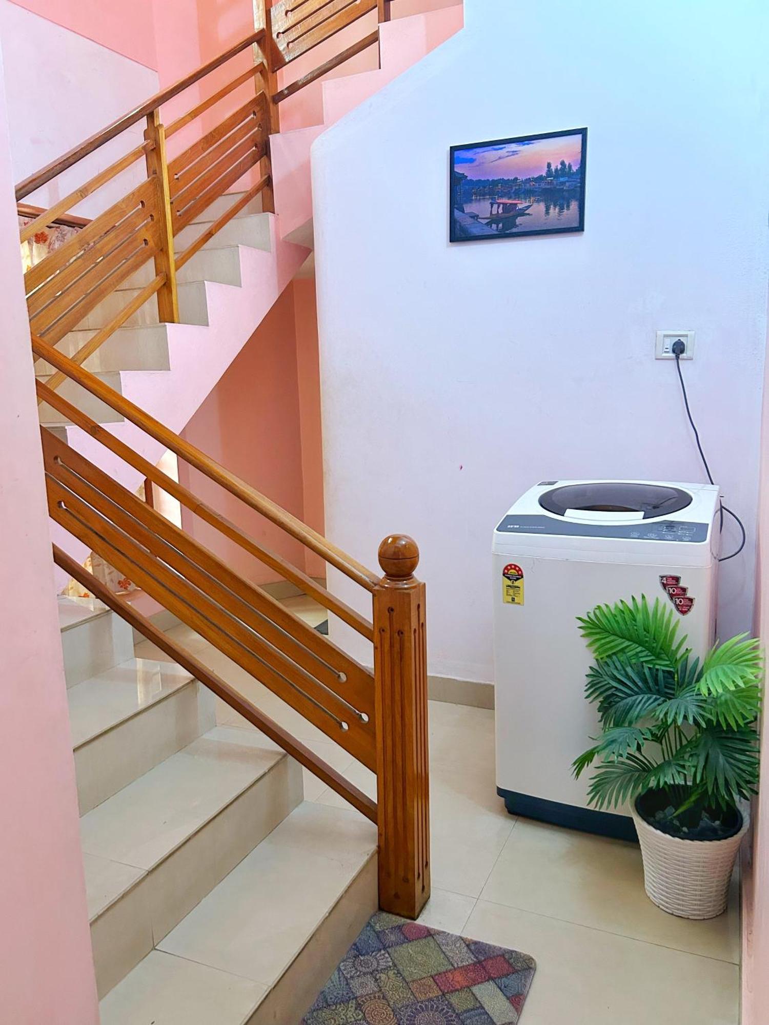 La Casa Trivandrum 4 Bhk Ac Luxury At Centre, Just 6 Kms To Airport * Thiruvananthapuram